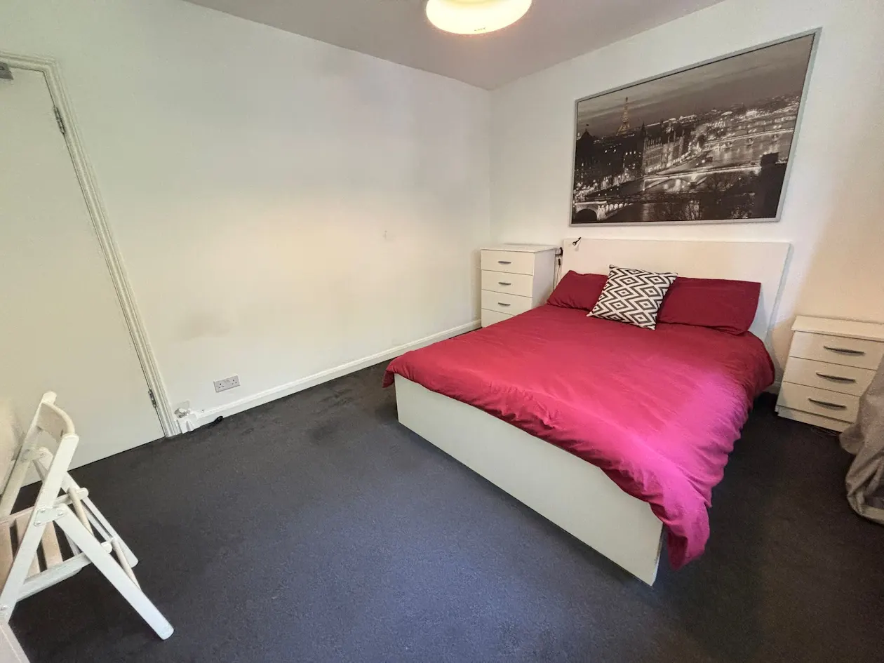 Doubles rooms in Mudchute